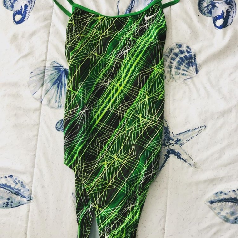 Green and Black Nike Training Suit